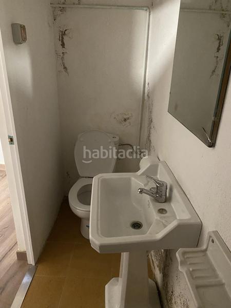 Foto 45a56309-342f-47f3-a23a-d9f36749f24b. Lloguer local comercial a Solsona