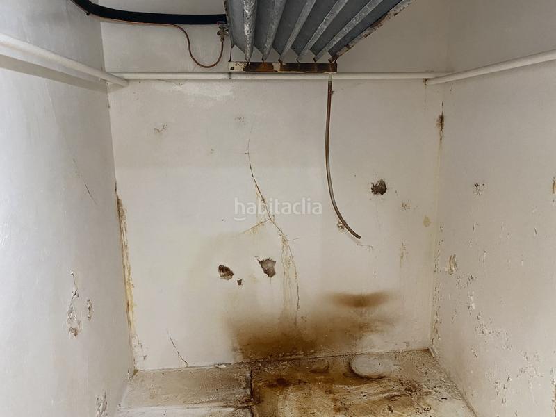 Foto d41d0eff-20b7-42ac-b4ee-b413bb7aac00. Lloguer local comercial a Solsona