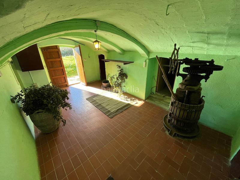 Foto 580cc5cb-c71b-4697-b688-4b0e227e8b13. Masia amb xemeneia calefacció aparcament a Sant Mateu de Bages