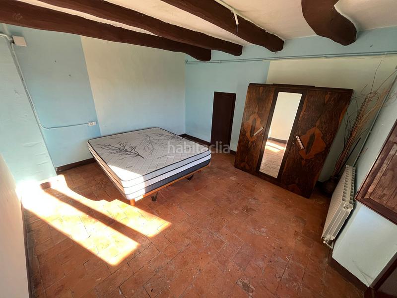 Foto 79fc4942-a436-42f7-8c97-a94c9f4ec5e7. Masia amb xemeneia calefacció aparcament a Sant Mateu de Bages