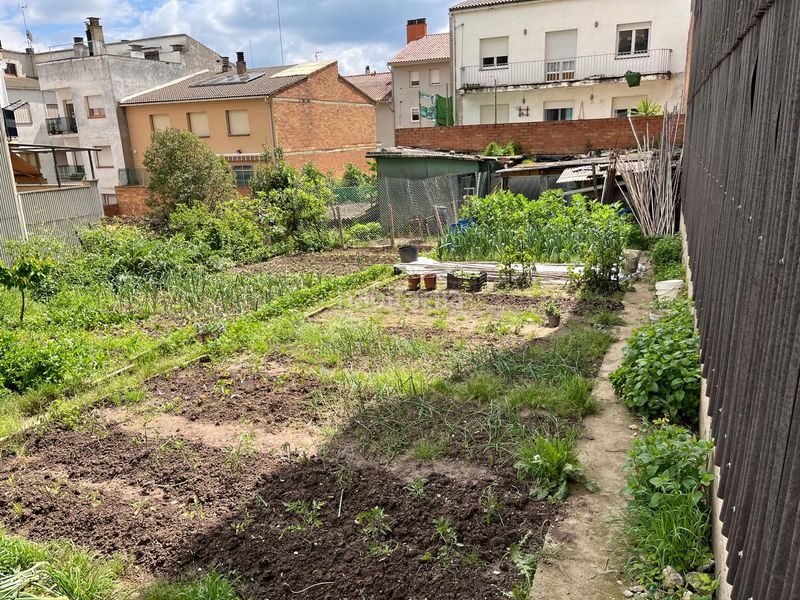 Foto 0bdabb16-c37f-4a33-aff2-0e6354b2c7f5. Terreny residencial a Solsona