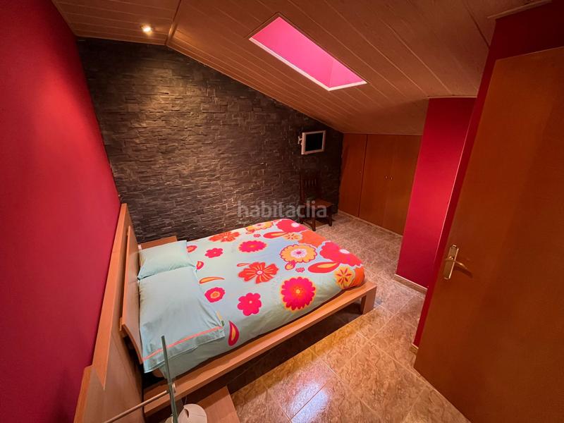 Foto cac788d4-5fc3-4481-9c0c-f0c3ddd52b3d. Zweistöckige wohnung mit heizung in Solsona