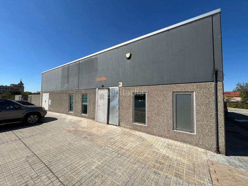 Foto 81eacb0d-3286-4119-8758-3b8042d26d36. Nau industrial a Cervera