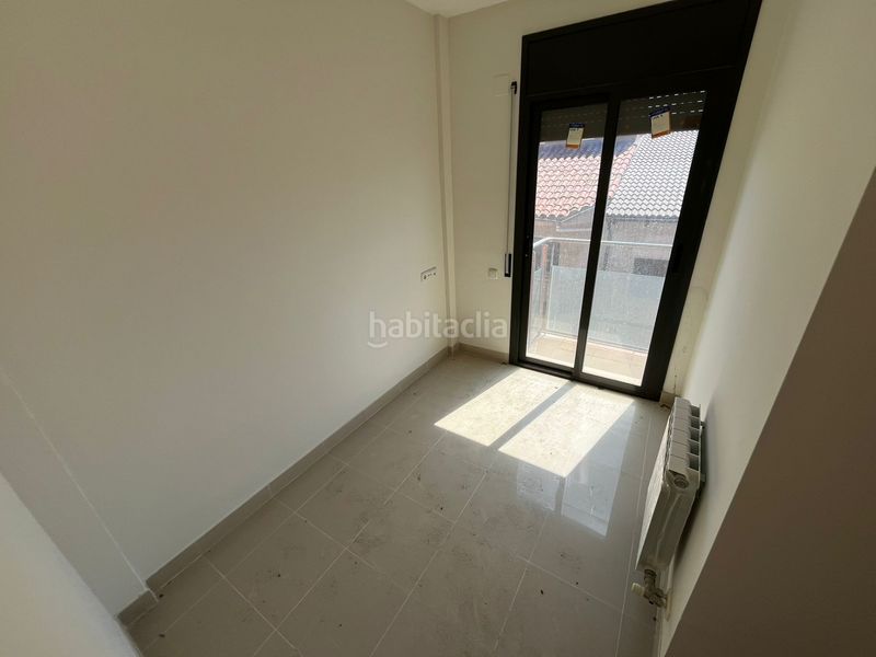 Foto b545936e-02e7-4e24-9136-66116117bd2c. Casa amb calefacció aparcament a Gironella