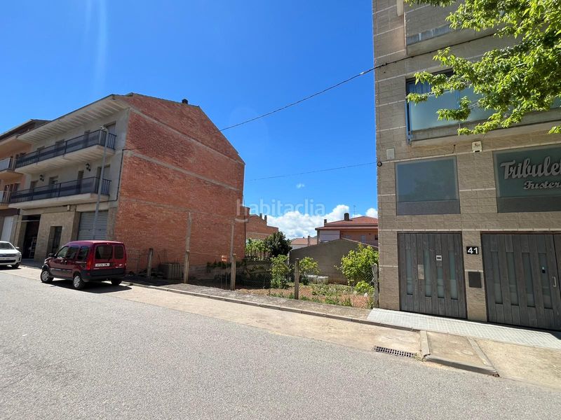 Foto 06906e9a-3bf4-48fe-82de-0198c2e60033. Terreny residencial a Solsona