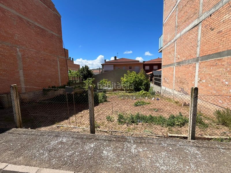 Foto 4a5527a5-5d85-4dfe-9c5e-22c73b1d8c58. Terreny residencial a Solsona