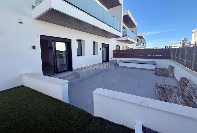 Foto 9f595a3f-d1ea-48fa-ba11-0371617f2501. Casa aparellada amb aparcament piscina a Jesús Santa Eulària