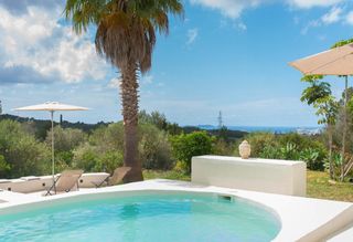 Masia a Sant Antoni de Portmany. Finca rústica en venta en el campo de ibiza