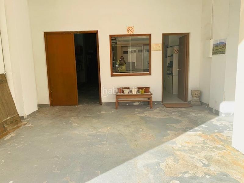 Foto 0fba1ebc-c835-4581-aa39-259b5d6f465b. Local comercial local ideal para distribución en L´Espirall Vilafranca del Penedès