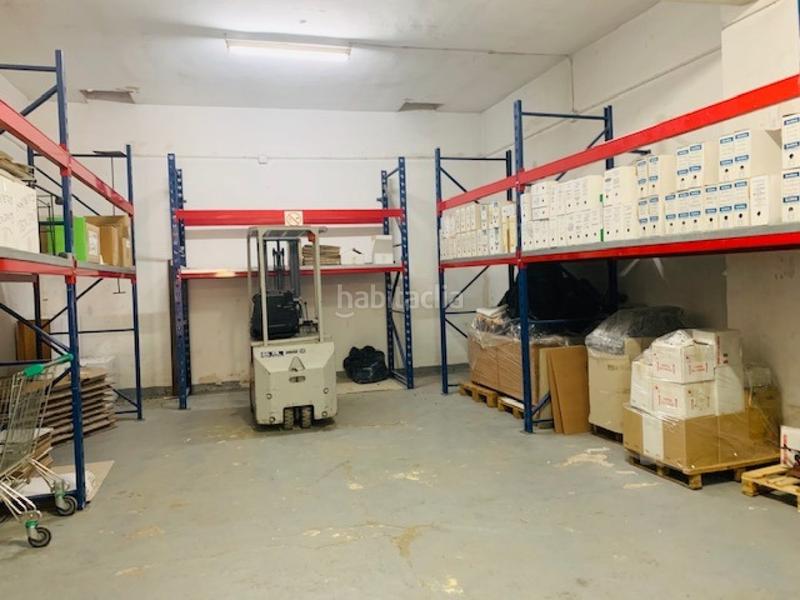 Foto fa2f044a-d2d2-4164-9a69-cbf46421c199. Local comercial local ideal para distribución en L´Espirall Vilafranca del Penedès