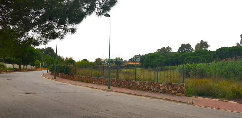 Foto b2b9601a-ae0e-4625-a285-5e3b17ead564. Wohngrundstück in Sant Esteve Sesrovires