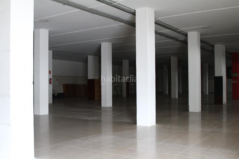 Foto a0019bde-275f-4619-809c-52800a0c02ac. Capannone industriale in Zona Industrial Barberà del Vallès