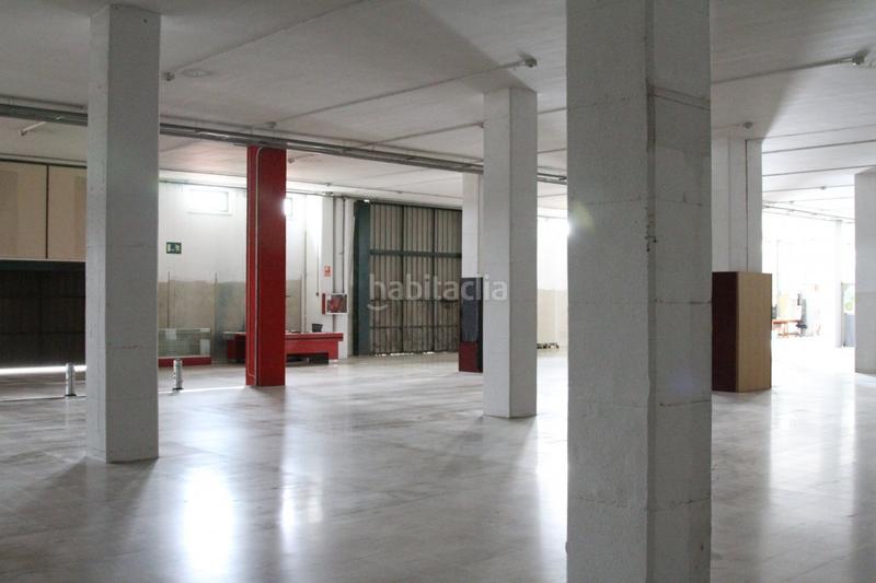 Foto d7f7dea6-b8bf-4d15-8602-8e09e9c34f00. Capannone industriale in Zona Industrial Barberà del Vallès