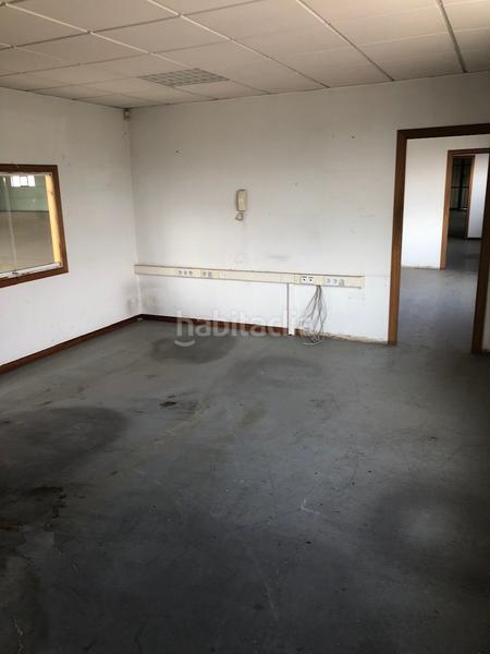 Foto e9326fc3-1c16-4ba7-9ed7-48985b4f64eb. Bâtiment à usage industriel dans Polígon Industrial Igualada