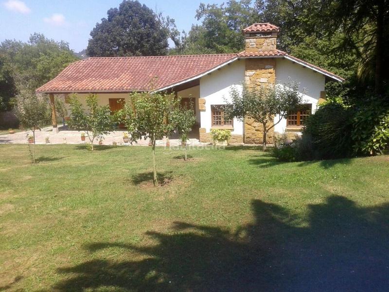 Foto 0d4ae6f5-c7bd-4f62-9563-3f8f5bdce2a2. Masia amb calefacció aparcament piscina a Cabueñes Gijón