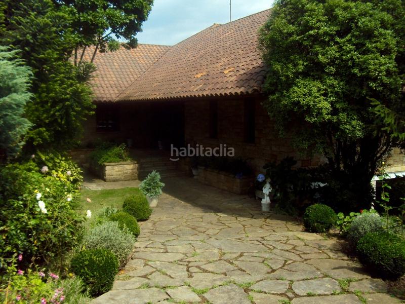 Foto fe45330b-98d2-423d-a439-f272eb209124. Masia amb calefacció aparcament piscina a Cabueñes Gijón