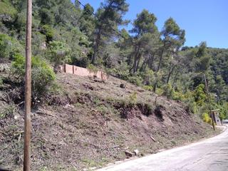 Terrain résidentiel à Vallirana. Fantástica parcela de 950 m2 en urb. el mirador