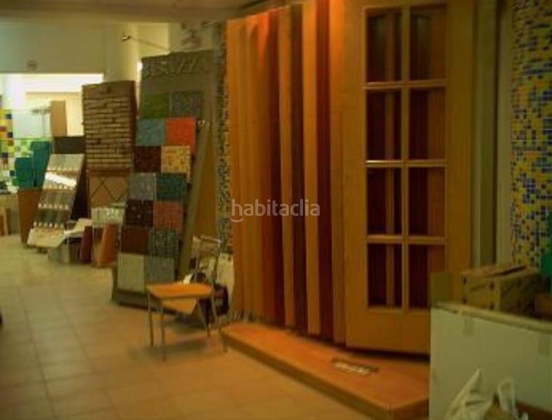 Foto f6eae71f-ecfa-4b8a-987a-9b113383ca5a. Locale commerciale in Centre Mollet del Vallès