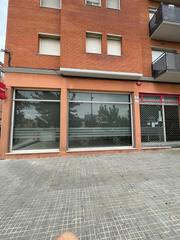 Local Comercial a La Ràpita. Adjudicado gran local en la rápita, santa margarida y els monjos