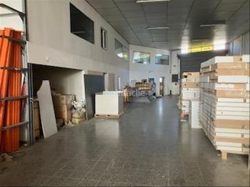 Foto 268e5c8a-57ac-4d2b-8edf-575613c794cb. Nave industrial fantástica nave de 1.900 m2 en rubi en Rubí
