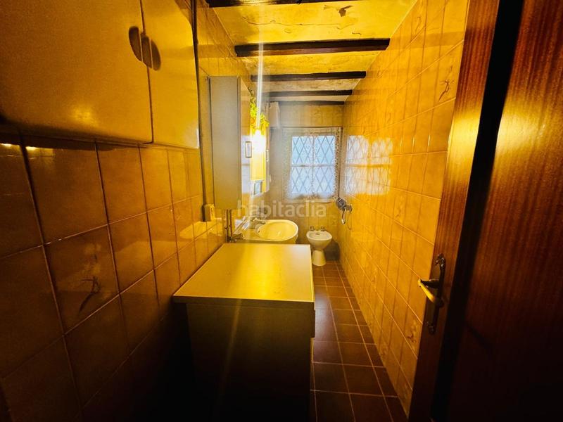 Foto 134afed4-b36f-40f9-a747-936c64a1d6a9. Edificio in Mediona