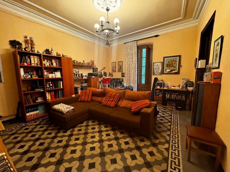 Foto 2b04a00a-4b0c-4f0b-9599-aae7a7277e50. Edificio in Mediona