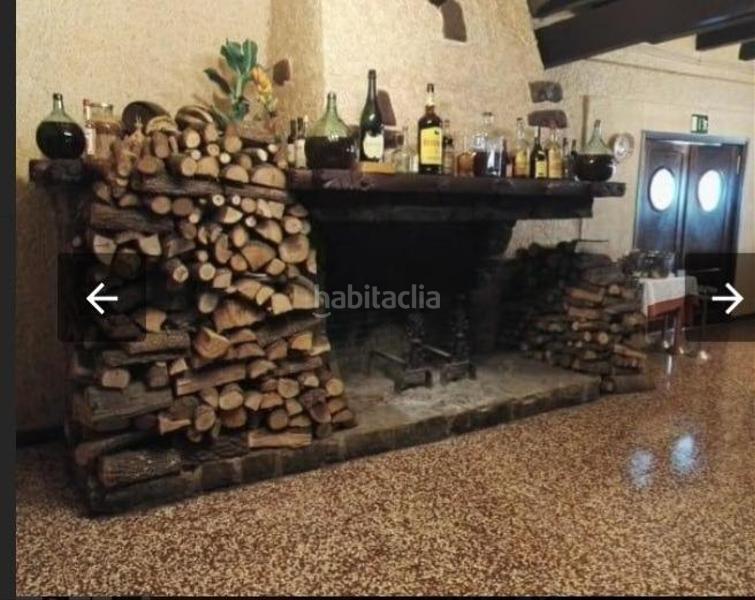 Foto 7beb35b6-7b6c-4f41-b81a-f64971f65ab5. Edificio in Mediona