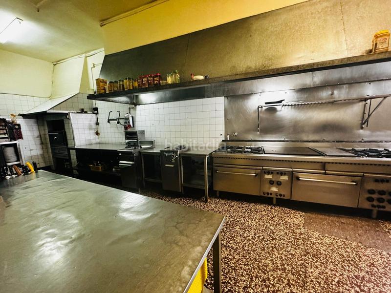 Foto a27da2d4-0ca7-4005-b352-5610532863d9. Edificio in Mediona