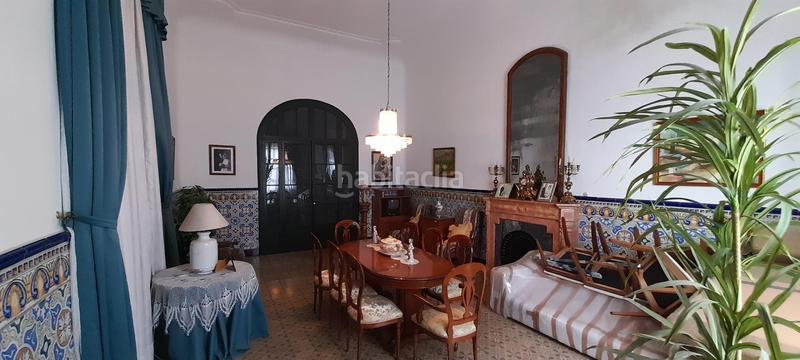 Foto b0a28e19-0e03-4c17-b4e8-e6e0248f1fb3. Edificio in Mediona