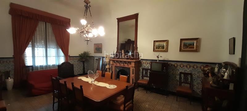 Foto cc85ad98-d836-4856-b64d-82b81a33f0b7. Edificio in Mediona