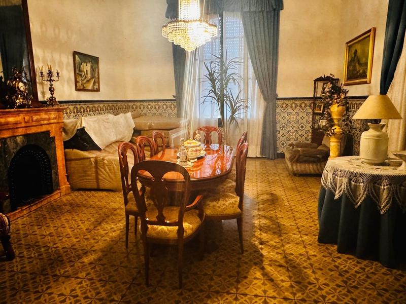 Foto d04e731b-c9fd-4c1b-b7e8-2c0e5fef0f69. Edificio in Mediona