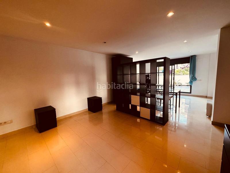 Foto 3ae4e3a0-ec1e-4aaa-b369-7db27889ba70. Local commercial dans calle joan tarrida 12 dans Centre Sitges