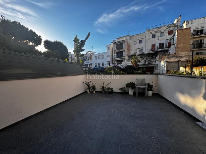 Foto 42671344-1deb-4a80-b6cf-f412cd4a8e7b. Local commercial dans calle joan tarrida 12 dans Centre Sitges