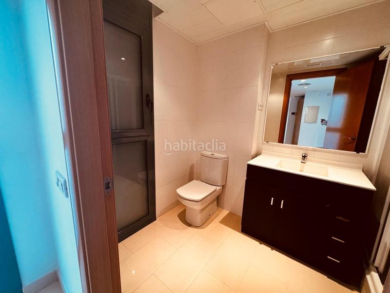 Foto e27afa2b-5999-4cbf-83ef-5859e2e995ac. Local commercial dans calle joan tarrida 12 dans Centre Sitges