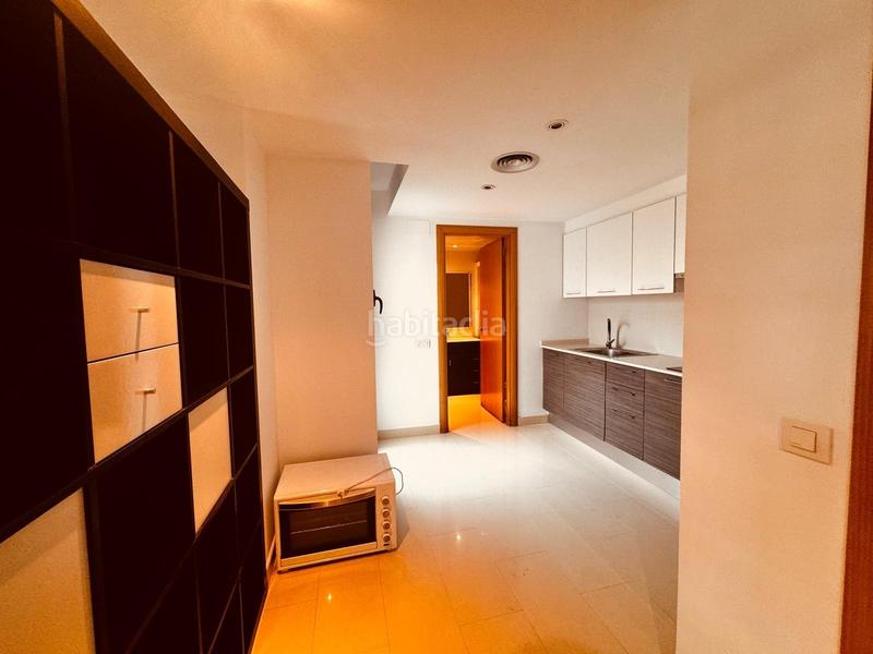 Foto f47c0283-7c52-4902-852f-e34bb10d05eb. Local commercial dans calle joan tarrida 12 dans Centre Sitges