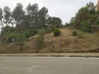 Terreny residencial a Avinyonet del Penedès. Gran parcela en avinyonet del penedés