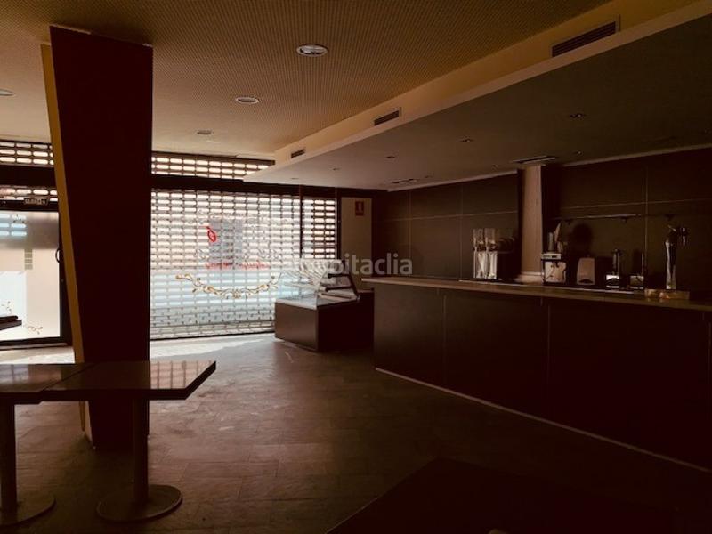 Foto 24e1bf2f-9ad5-4404-834a-8b1e3a085711. Locale commerciale in Centre Vendrell (El)