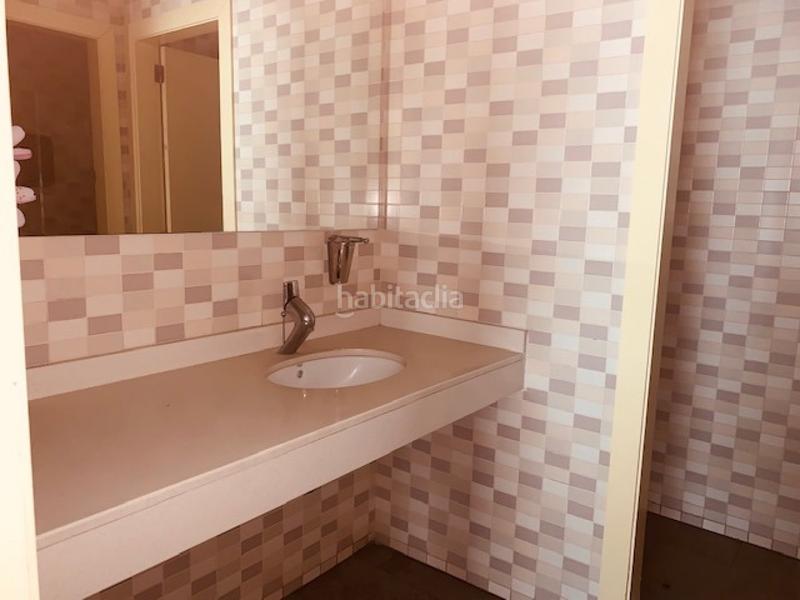 Foto 3725c10a-40fa-449e-b9c7-7c4140eb6e3a. Locale commerciale in Centre Vendrell (El)