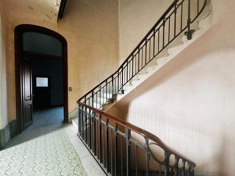 Foto 9614b659-4979-48b2-b7b7-e4ed4d0677ab. Lloguer local comercial a Barri del Centre Terrassa