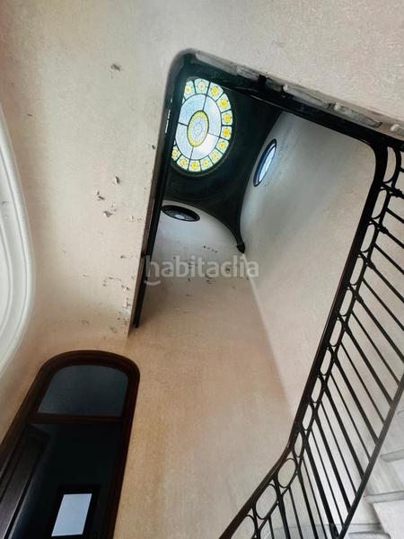 Foto e2bc4048-9517-49e0-8585-686cc82deacb. Location local commercial dans Barri del Centre Terrassa