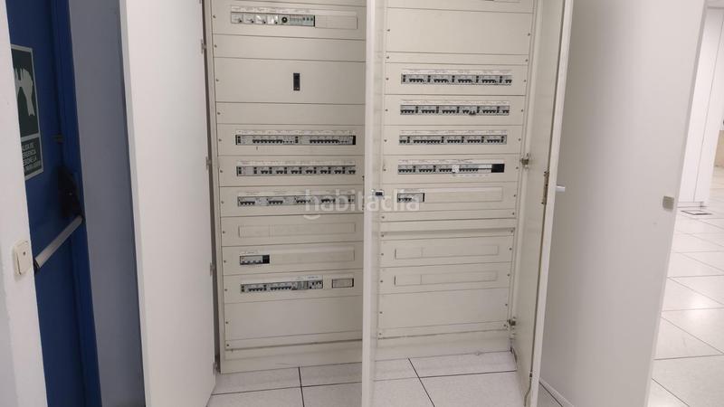 Foto 8cd8a795-9bde-47dd-965c-e1c338d973a2. Miete büro in Guindalera Madrid