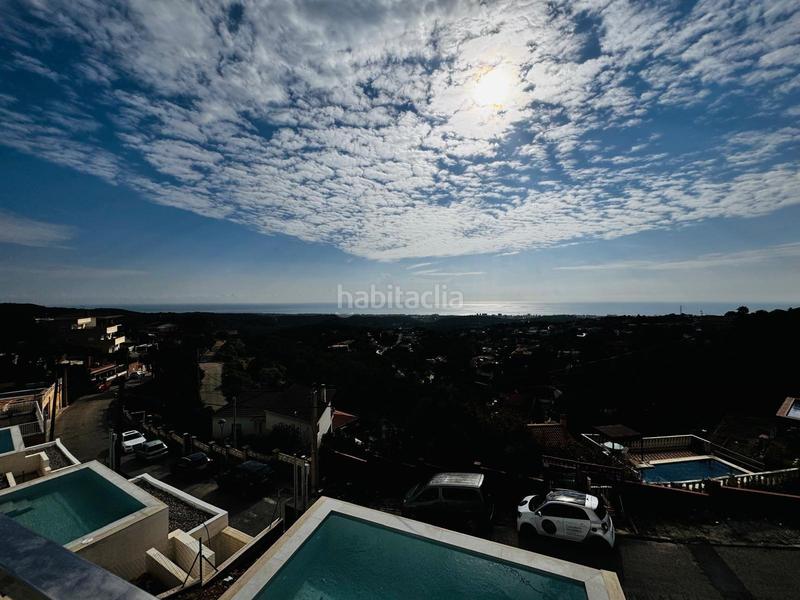 Foto af9f0f2d-2ec3-4940-ab6b-91d6b07da896. Xalet amb aparcament piscina a costa Cunit - els jardins - els rosers Cunit