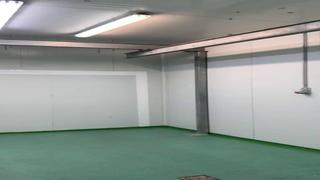 Industrial building in Calldetenes. Nave industrial con licencia de actividades carnica y medioambie