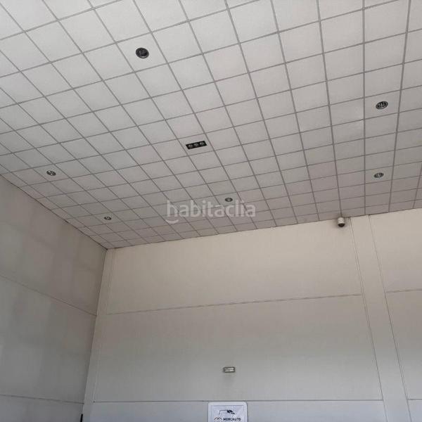 Foto dd7f56d6-705b-419e-9daa-7d509fe77814. Miete fabrikhalle in Santa Oliva