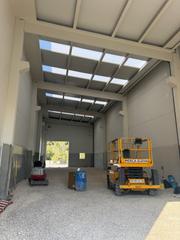 Fabrikhalle in Bellamar. Fantástica nave nueva de 300 m2 en calafell