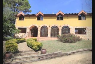 Chalet à Barri de Lourdes-Gallecs. Fantástica finca en palau plegamans casa estilo rustico con 750