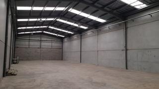 Rent Industrial building in Arboç (L´). Fantástica nave en larboç zona centro