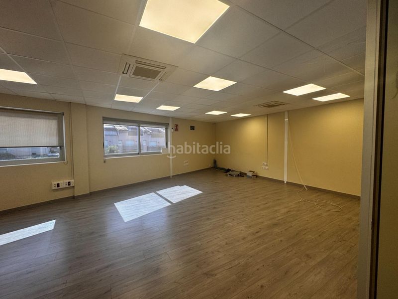 Foto 606b5d63-796c-4369-ab94-0a30077b0fef. Local comercial a Levantina - Montgavina - Quintmar Sitges