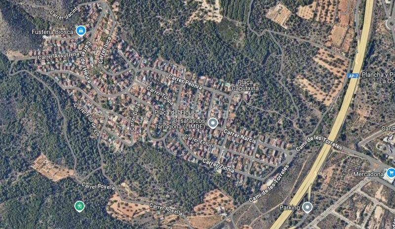 Foto e9006054-49db-4ba6-8e7b-e17e4f0b1a8c. Terreno residencial fantástico proyecto para casa de 100 m2 en Nou Vendrell en Vendrell (El)