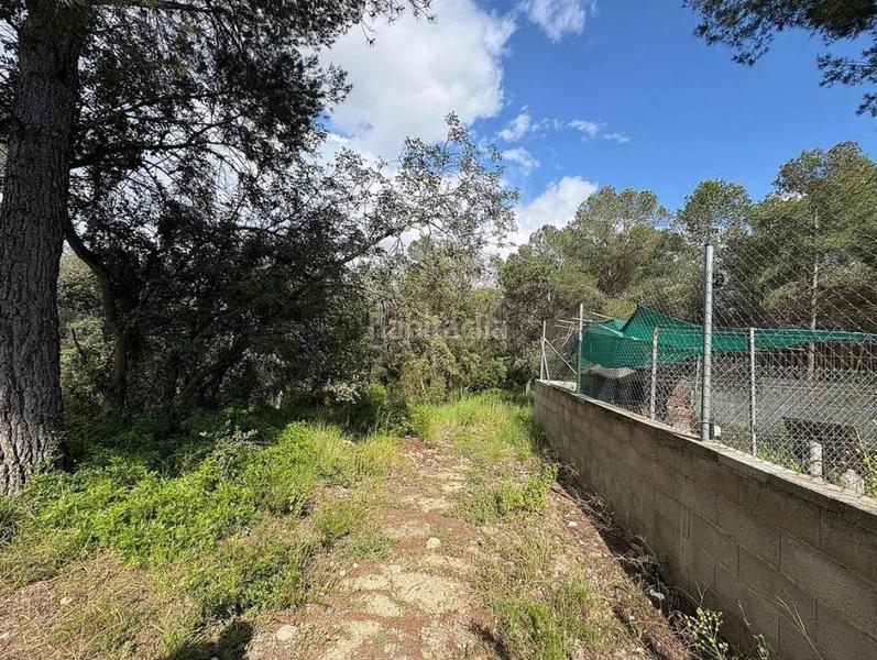 Foto cf755935-fa1e-4448-85a3-21d55cfaa0b2. Terreno residenziale in Catllar (El)